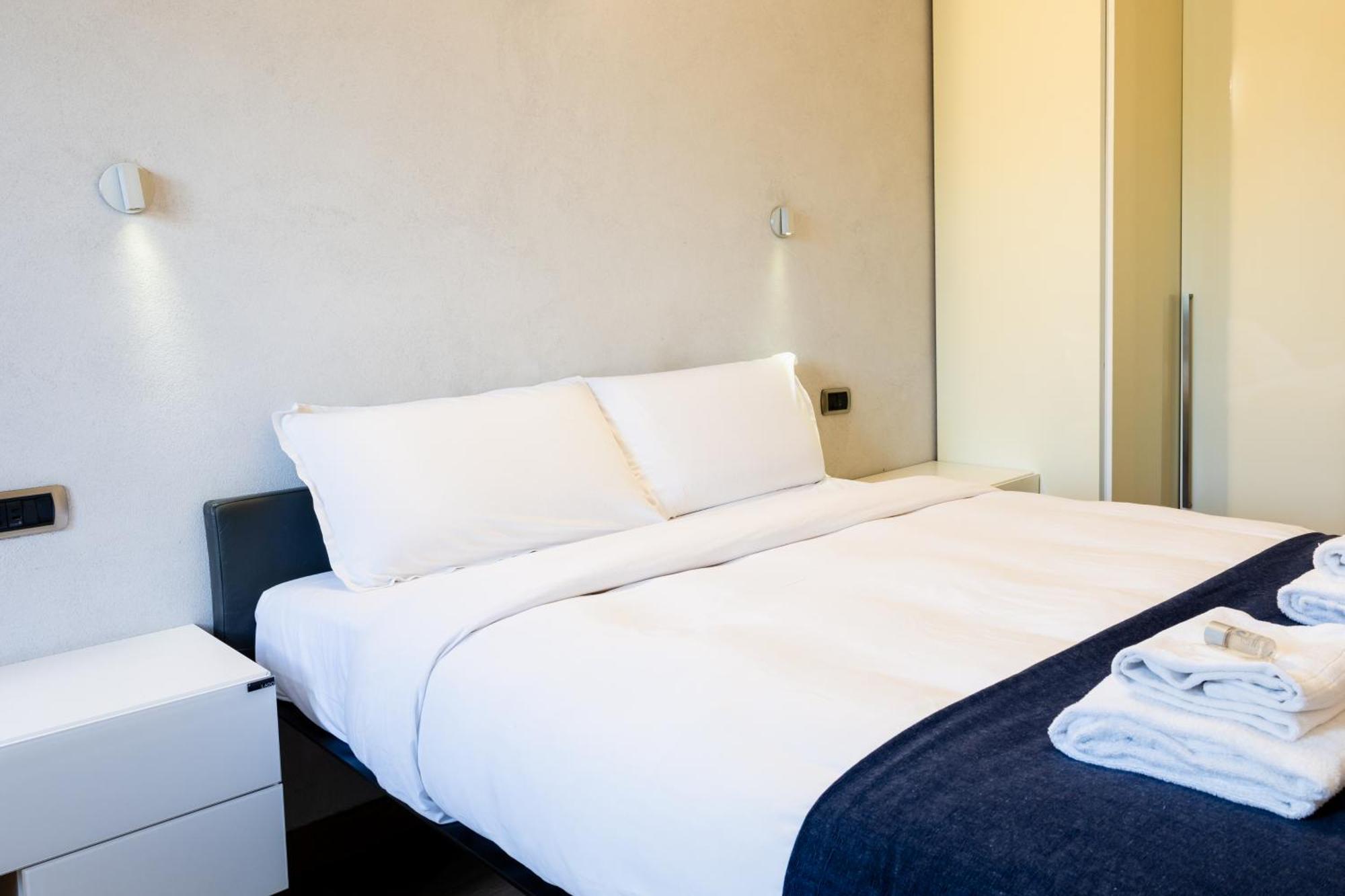 Eppi Place Apartamento